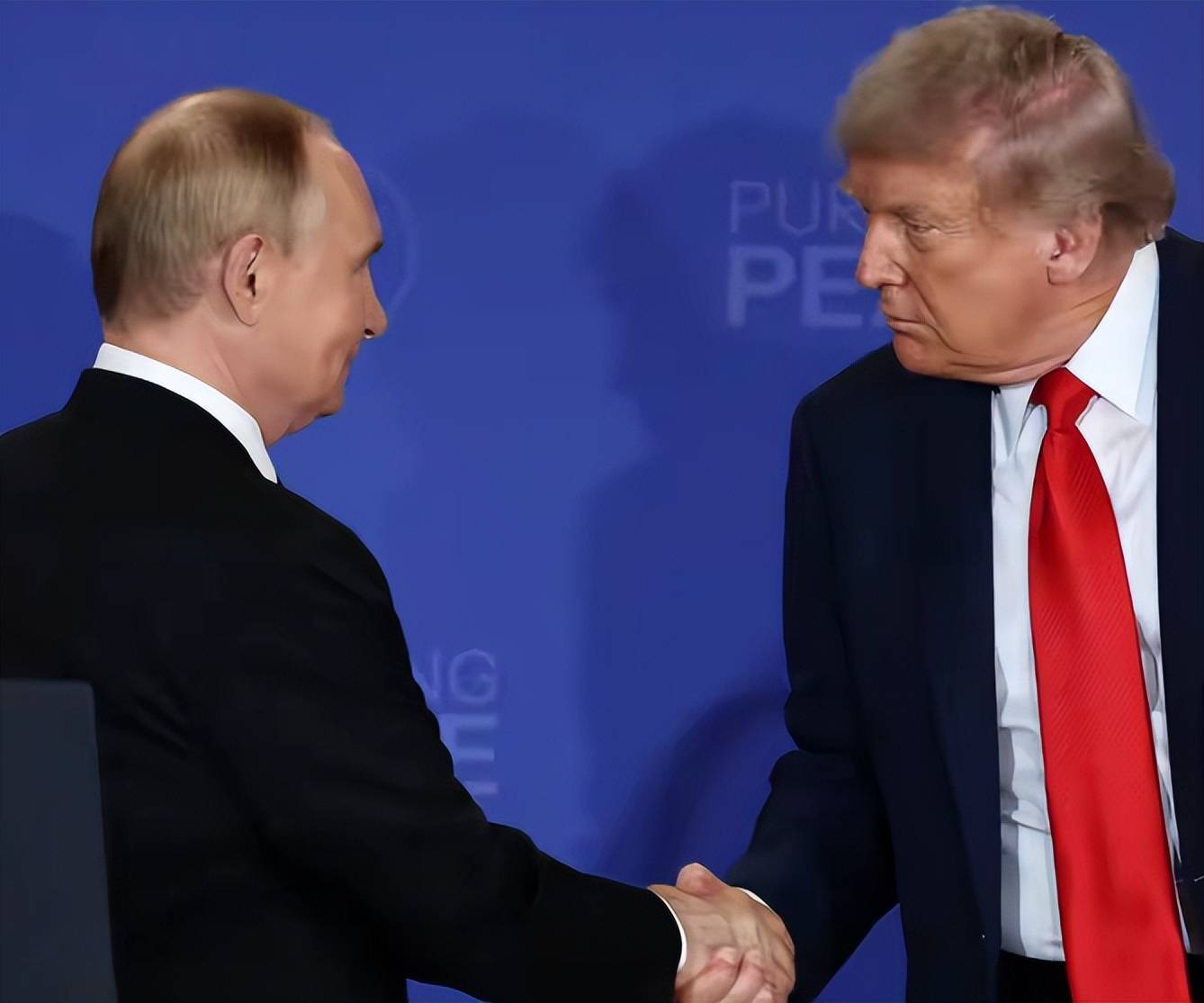 法国足球
_结束了！泽连斯基发表全国讲话法国足球
，乌克兰人狂欢：终于不用提心吊胆，对外释放信号非同寻常