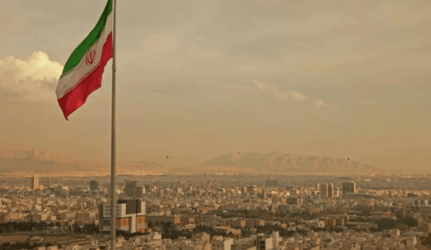 足球信用盘登3注册 _血债血偿!伊朗突然发起“斩首”行动足球信用盘登3注册 ,导弹袭击以色列总理办公室